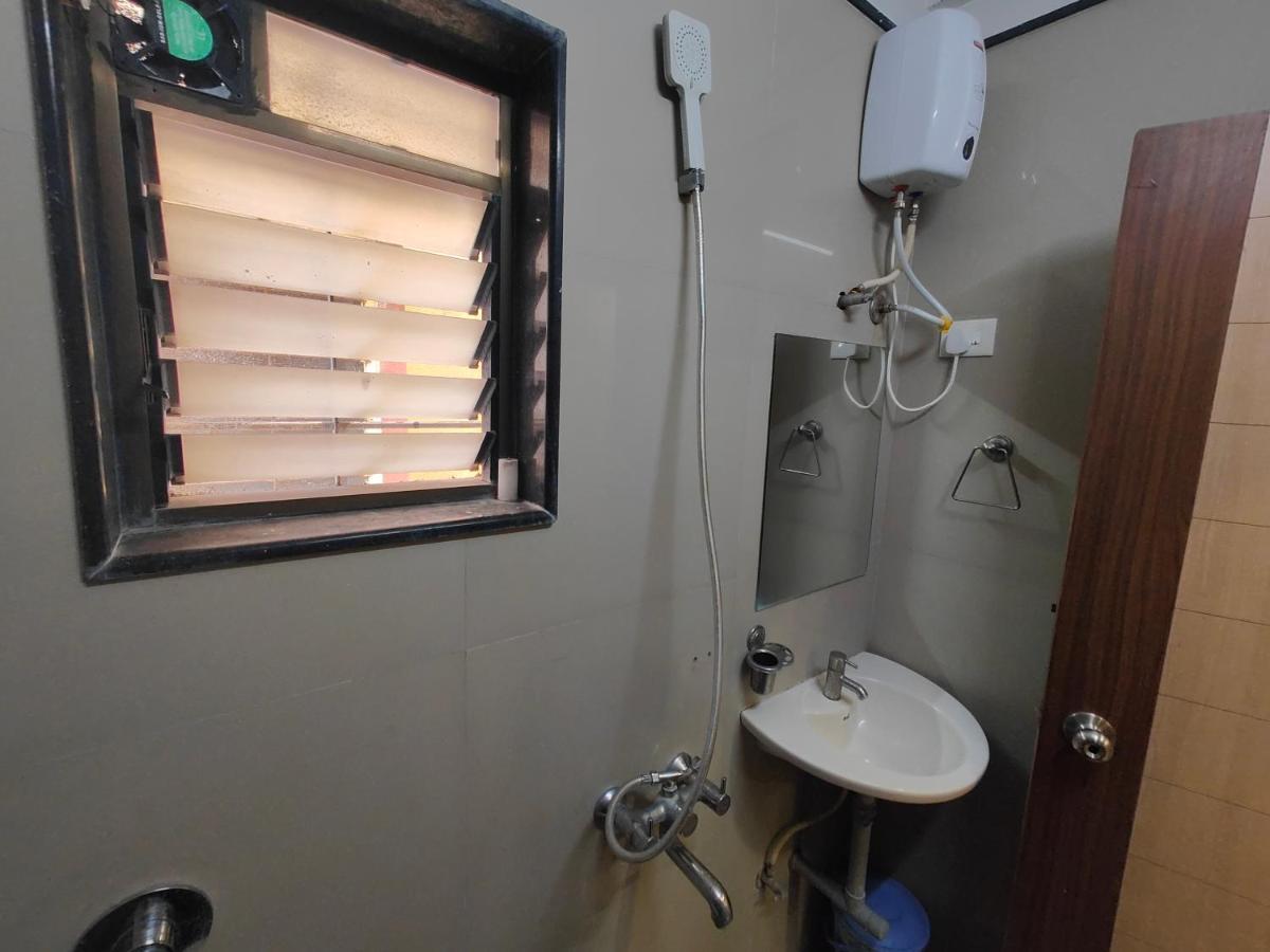 فندق أو واي أو 3776 ميدتاون إن ناسيك المظهر الخارجي الصورة